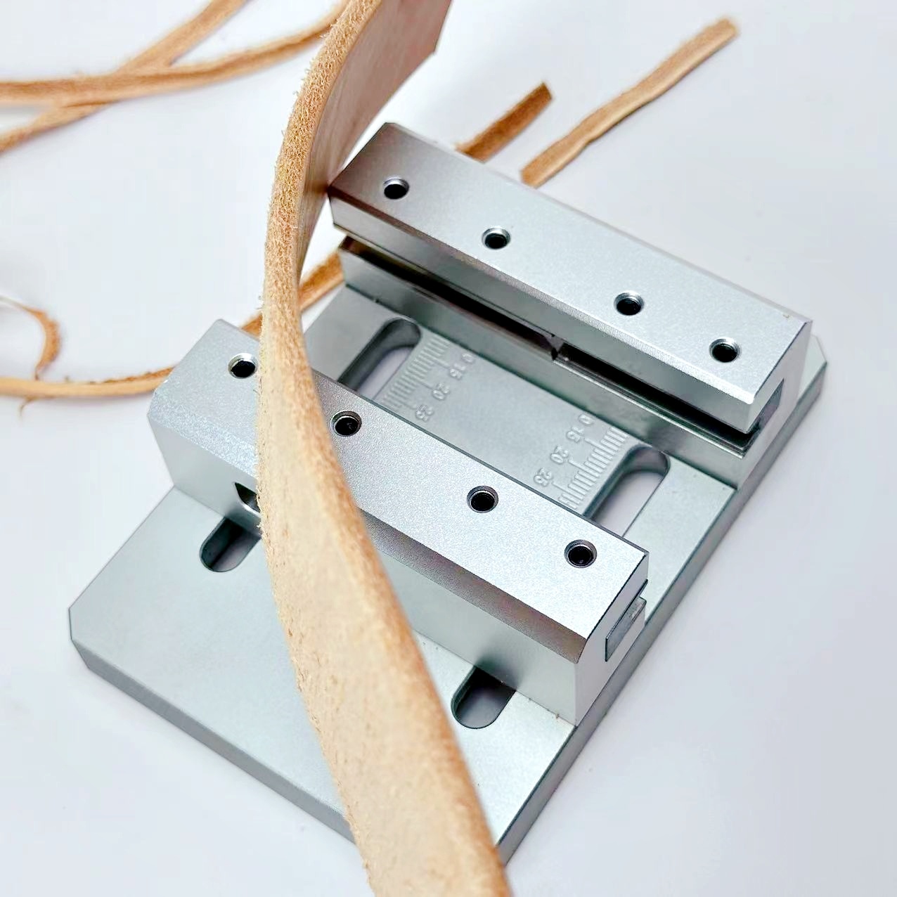 Belt Edge Trimming Machine Bel - Leatherwork Machine 评论和价格